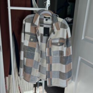 Magaschoni Tan and Gray Striped shacket sz LARGE